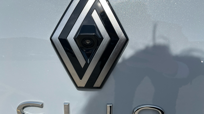 Renault Clio 1.6 E-TECH full hybrid 145 Techno 5dr Auto Hybrid Hatchback